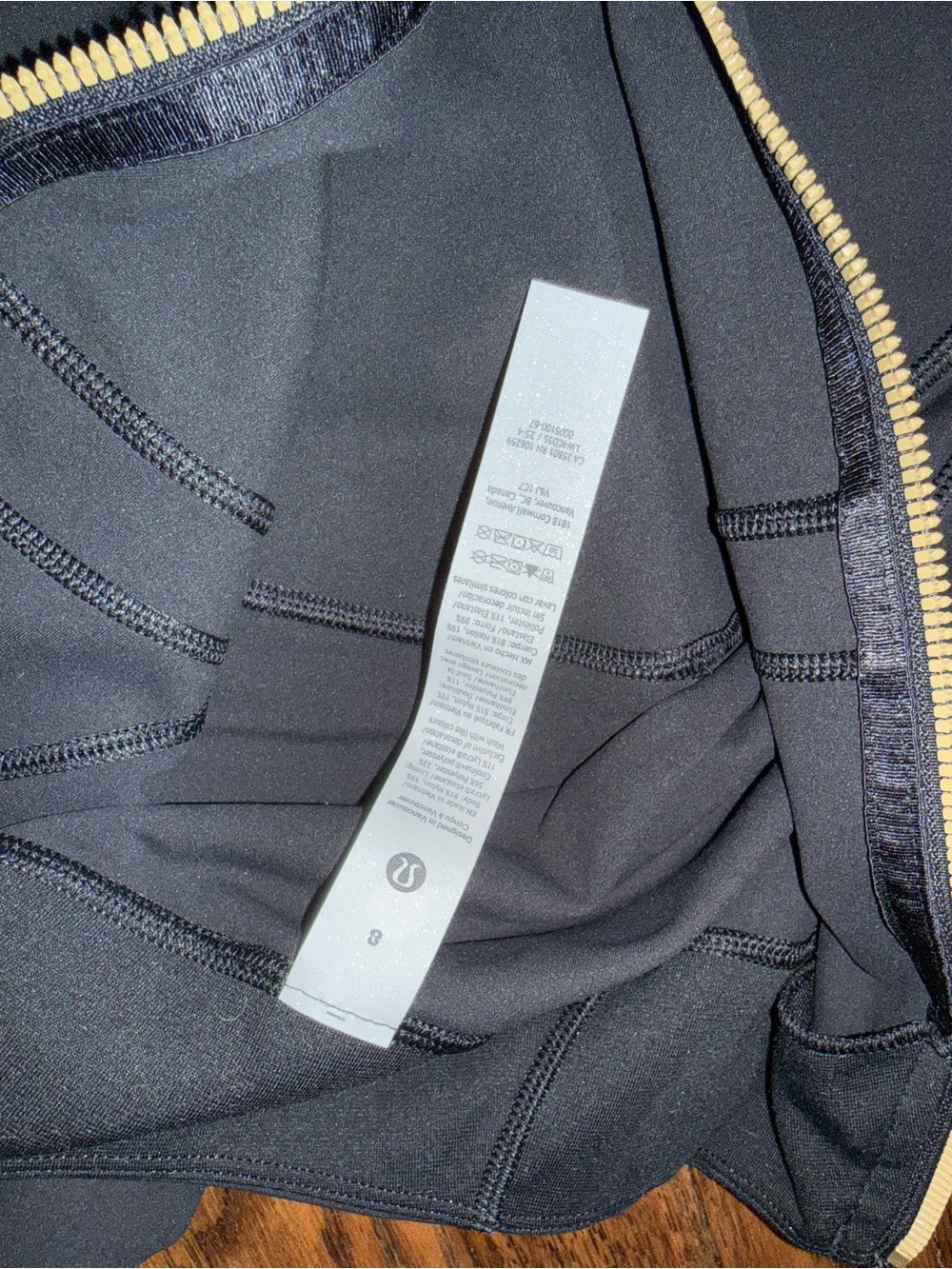 Lululemon Define Jacket Sz 8 NWOT - Picture 4 of 4